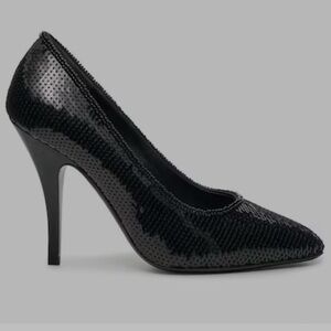 Salvatore Ferragamo Black Textured Heels